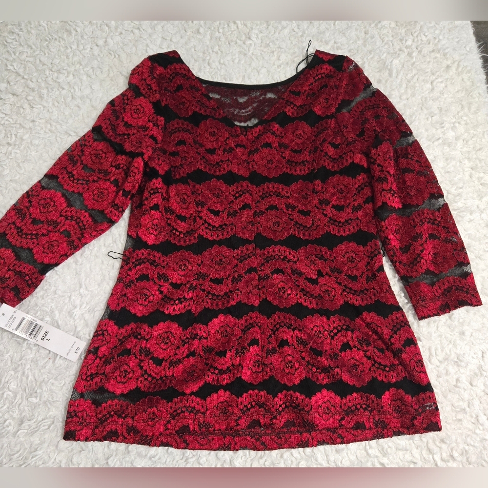 Blu Sage Red and Black Floral Lace Top